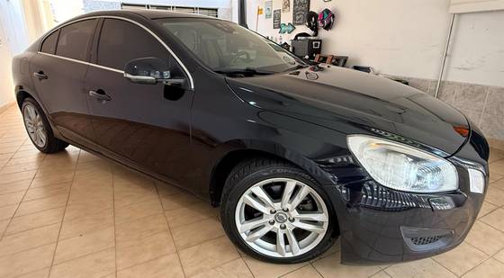 VOLVO S60 2.0 T5 DYNAMIC GASOLINA 4P AUTOMÁTICO